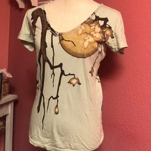 Graphic tree tshirt